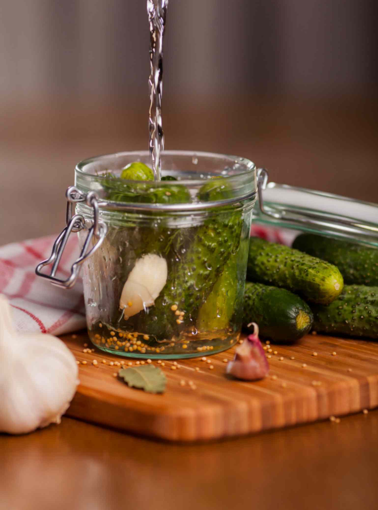 Preparation of Cucumber Pickled with Garlic